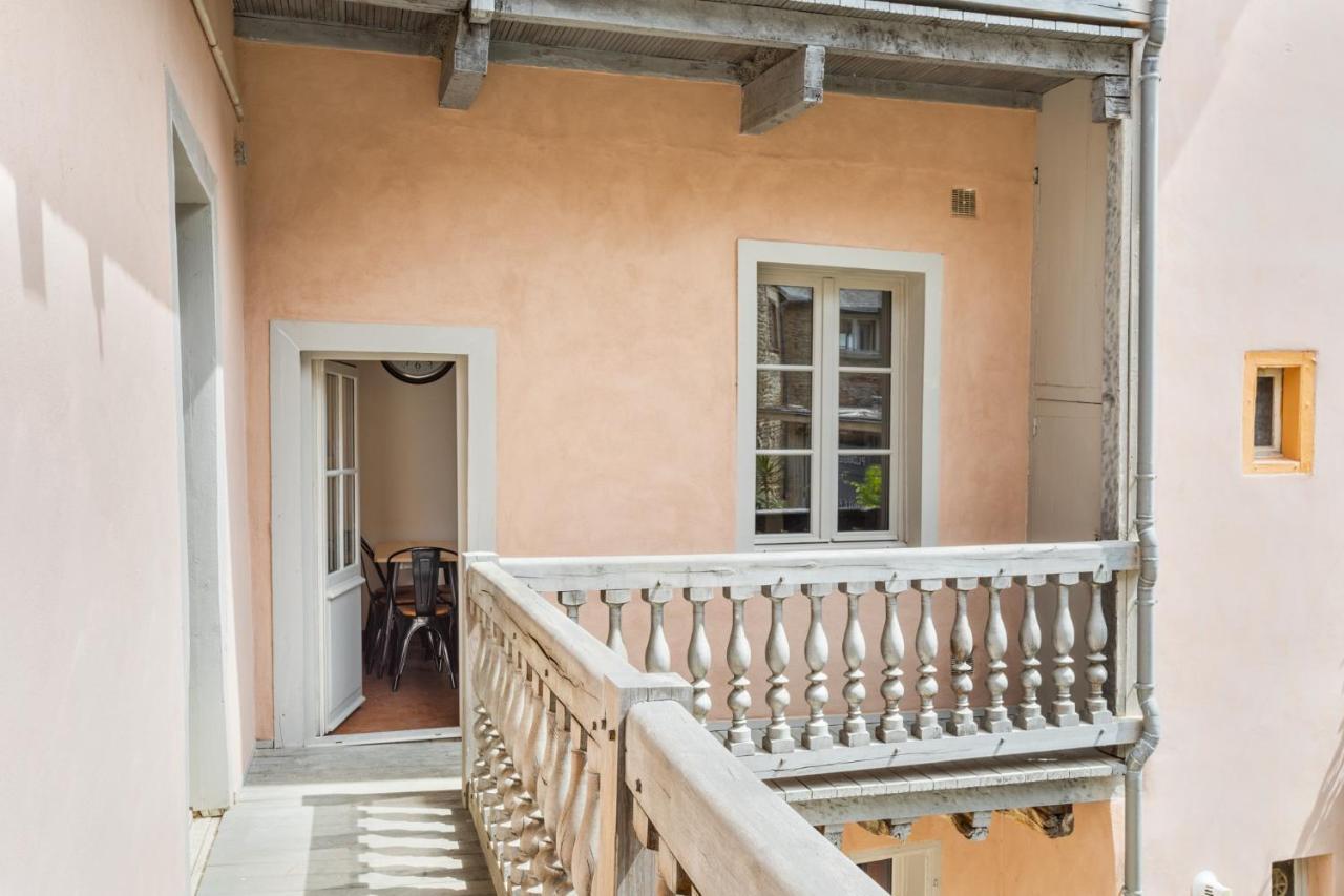Dame De Coeur - Appartement Spacieux En Plein Centre Historique Rennes Exterior photo